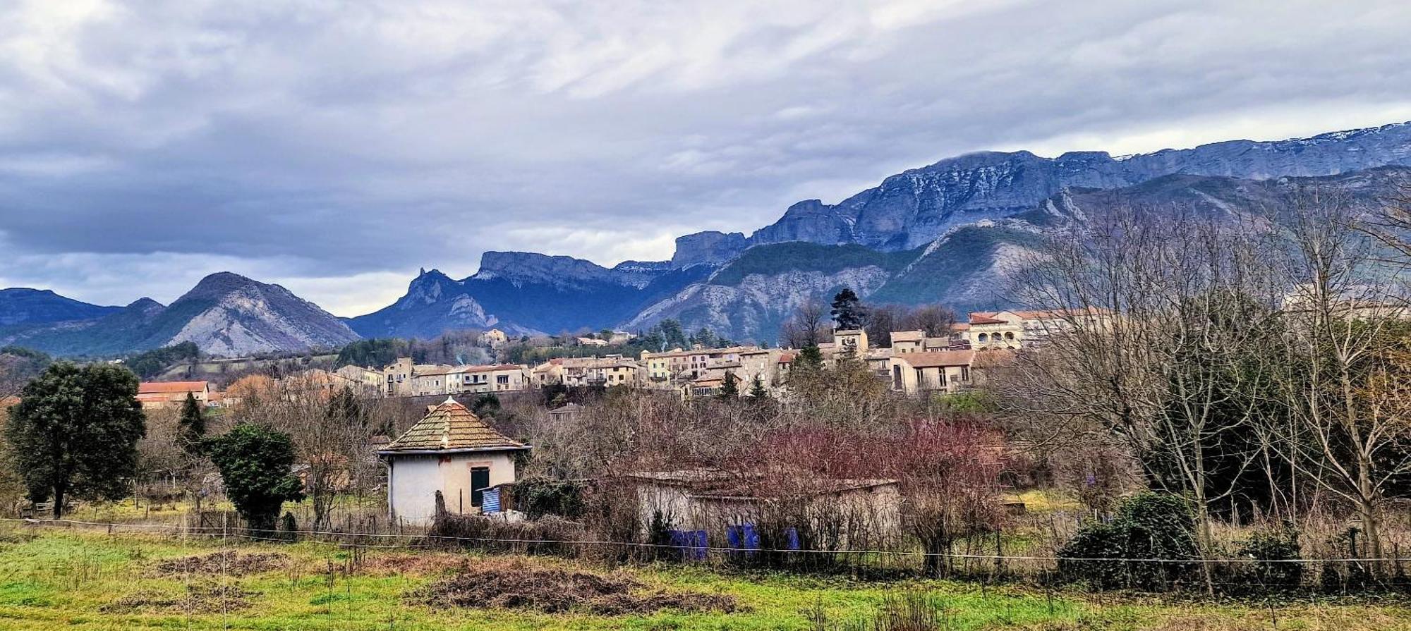 Apartment Neuf, Avec Vue Montagnes. Die